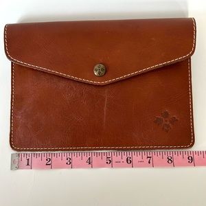 Patricia Nash Heritage Envelope Tech Brown Leather Clutch